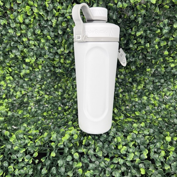 Blender Bottle Radian 26 oz Insulated Shaker Bottle Wht Stainless Steel Workout - Picture 2 of 4